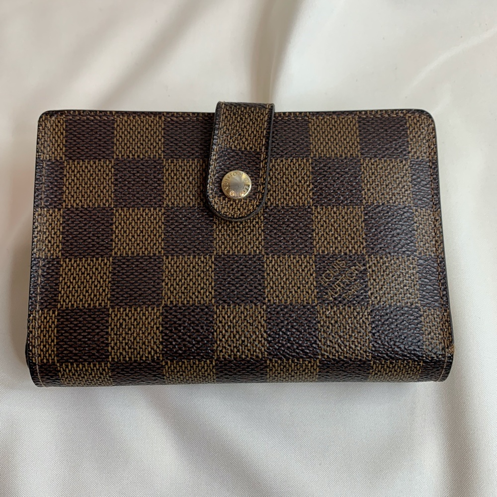 Louis Vuitton Damier French Kiss Wallet  Sku#83676